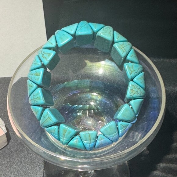 Natural Turquoise Stone Beaded Stretch Bracelet OS (WJW005) - Picture 2 of 3